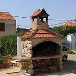 Apartment With A Parking Space Kraj, Pasman - 8259 Ugrinici