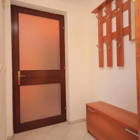 With A Parking Space Kraj, Pasman - 8259 * Ugrinici